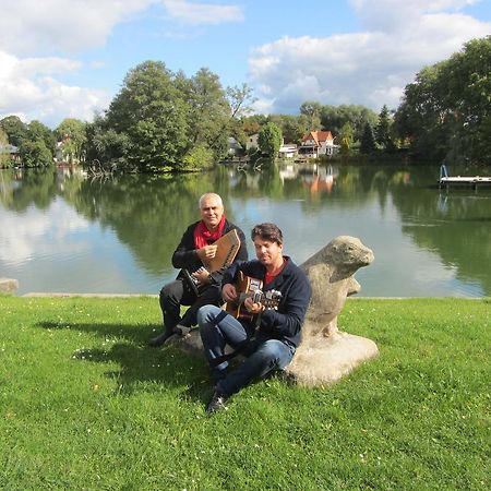 Leutloff'S Am See Zeuthen Esterno foto