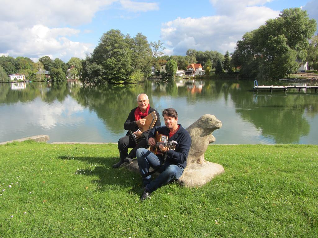 Leutloff'S Am See Zeuthen Esterno foto